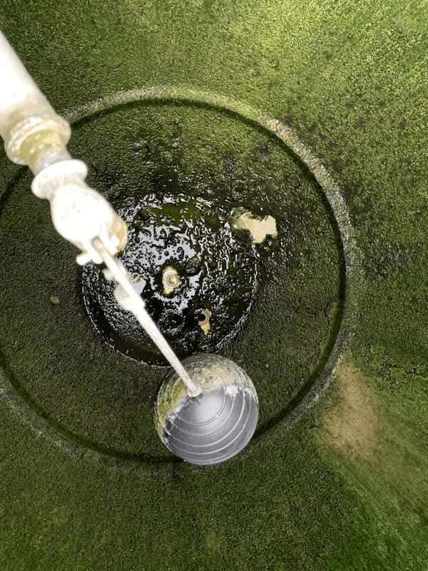 水塔長青苔