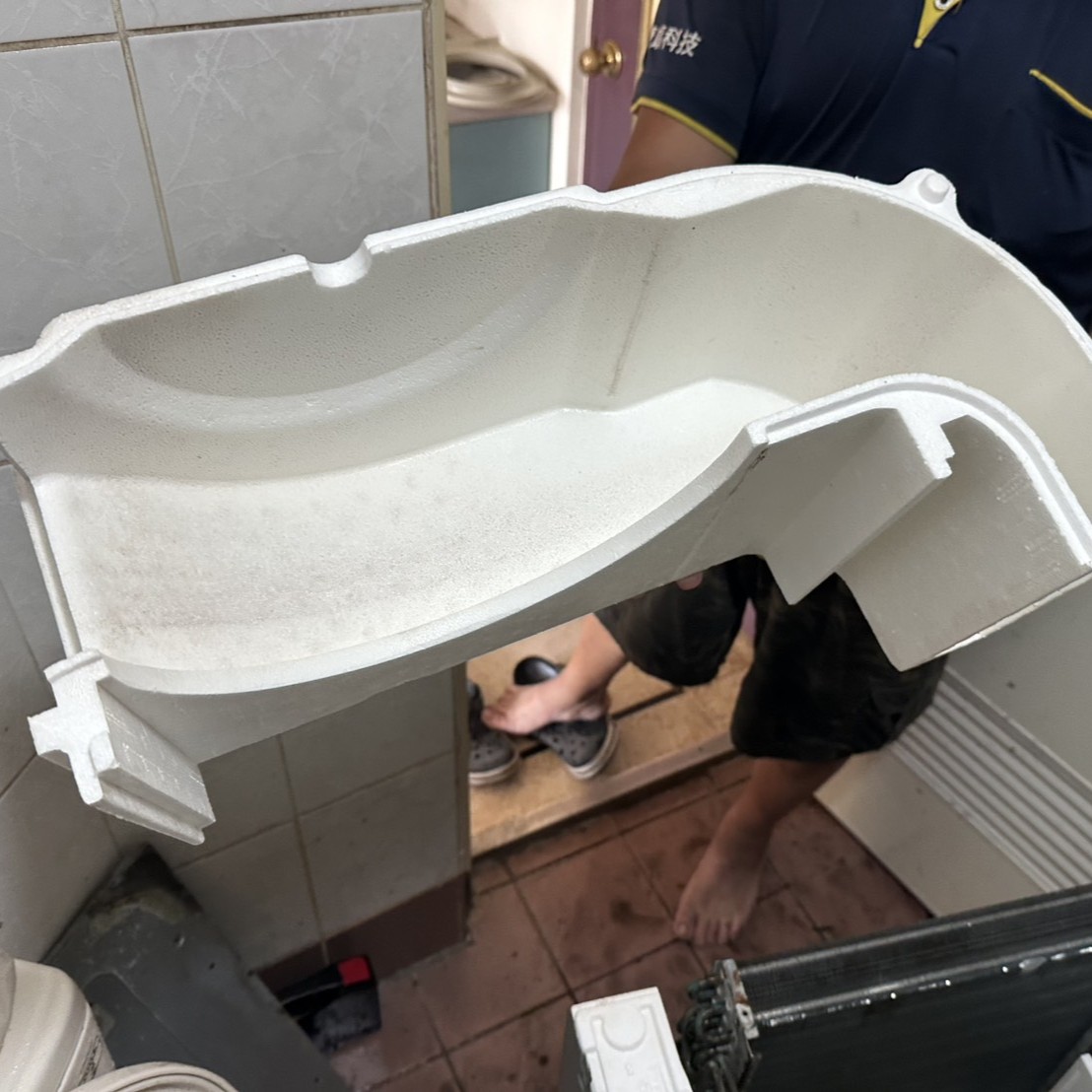 窗型冷氣清洗
